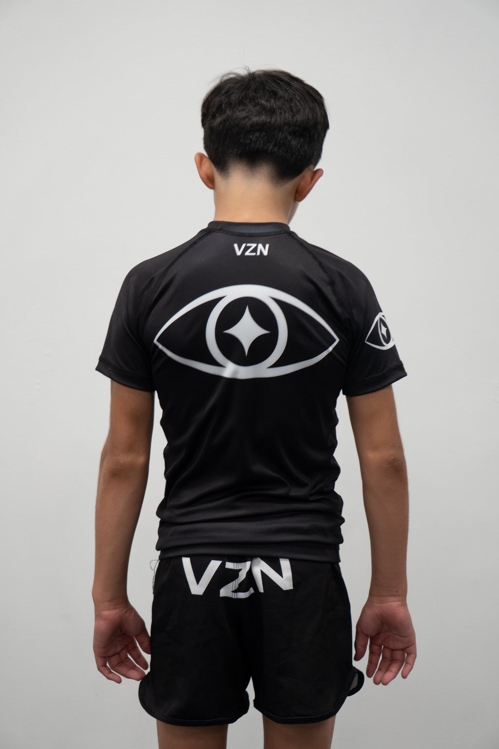 STANDARD: 001 Youth Rashguard