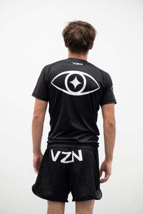 STANDARD: 001 Adult Rashguard